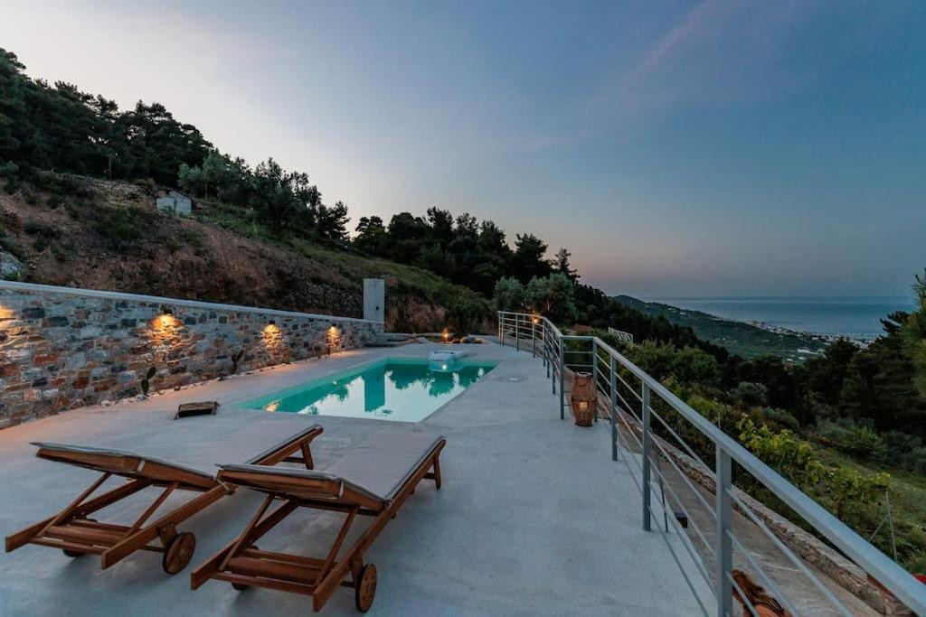 Villa Koukounaria Skopelos stad Exteriör bild