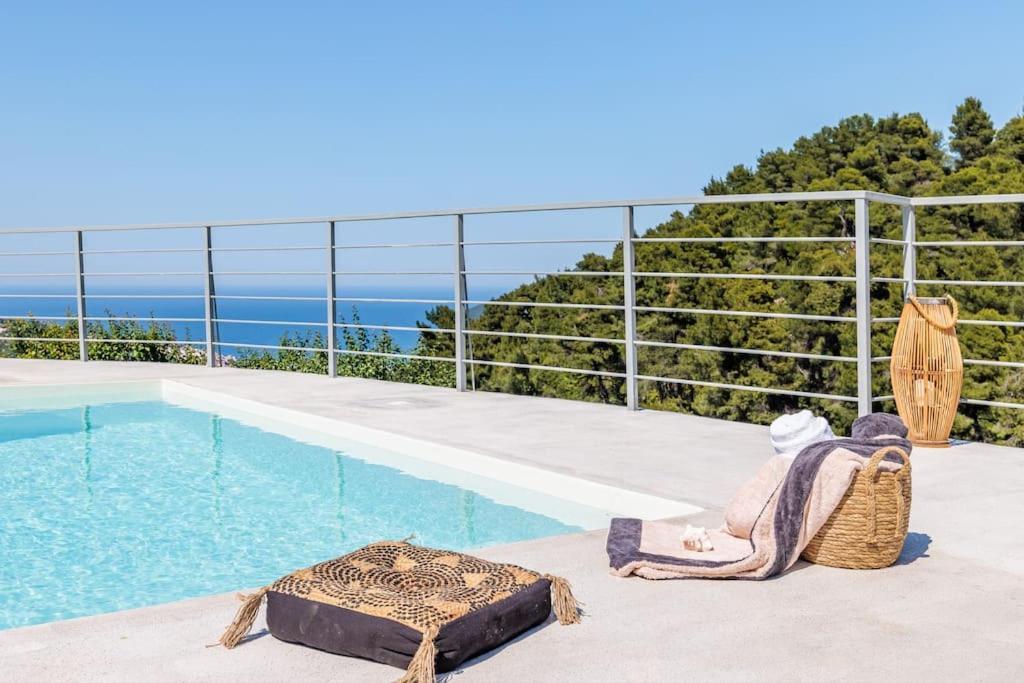 Villa Koukounaria Skopelos stad Exteriör bild