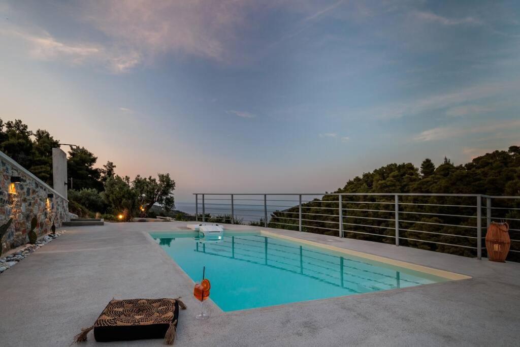 Villa Koukounaria Skopelos stad Exteriör bild