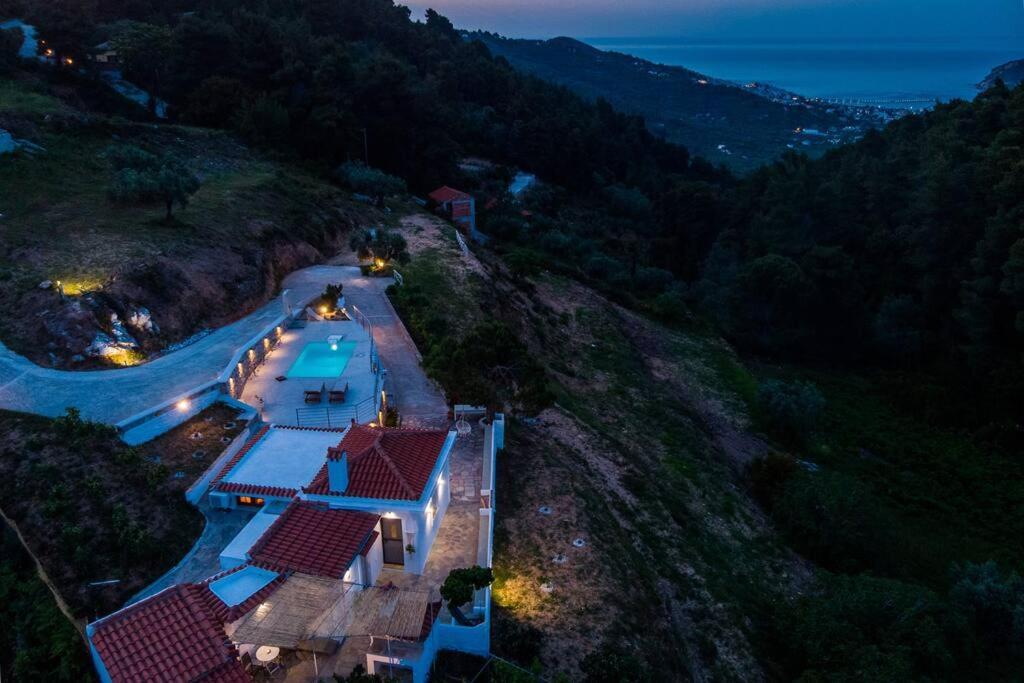 Villa Koukounaria Skopelos stad Exteriör bild