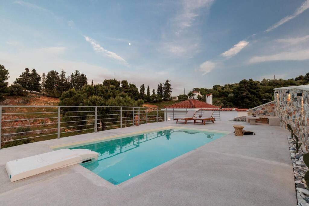 Villa Koukounaria Skopelos stad Exteriör bild