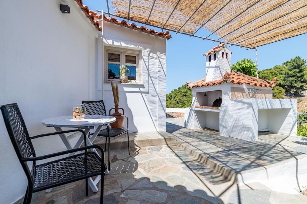 Villa Koukounaria Skopelos stad Exteriör bild
