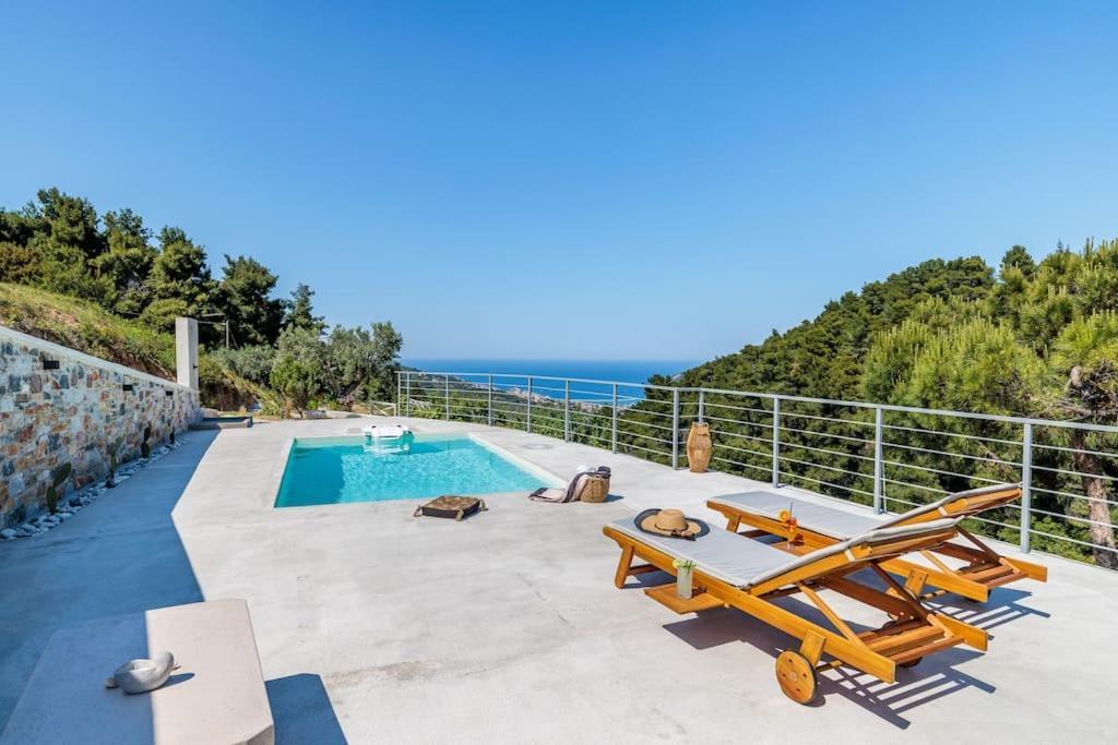 Villa Koukounaria Skopelos stad Exteriör bild