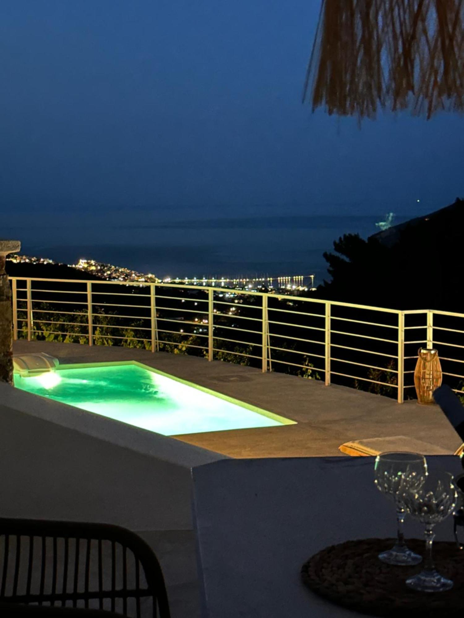 Villa Koukounaria Skopelos stad Exteriör bild