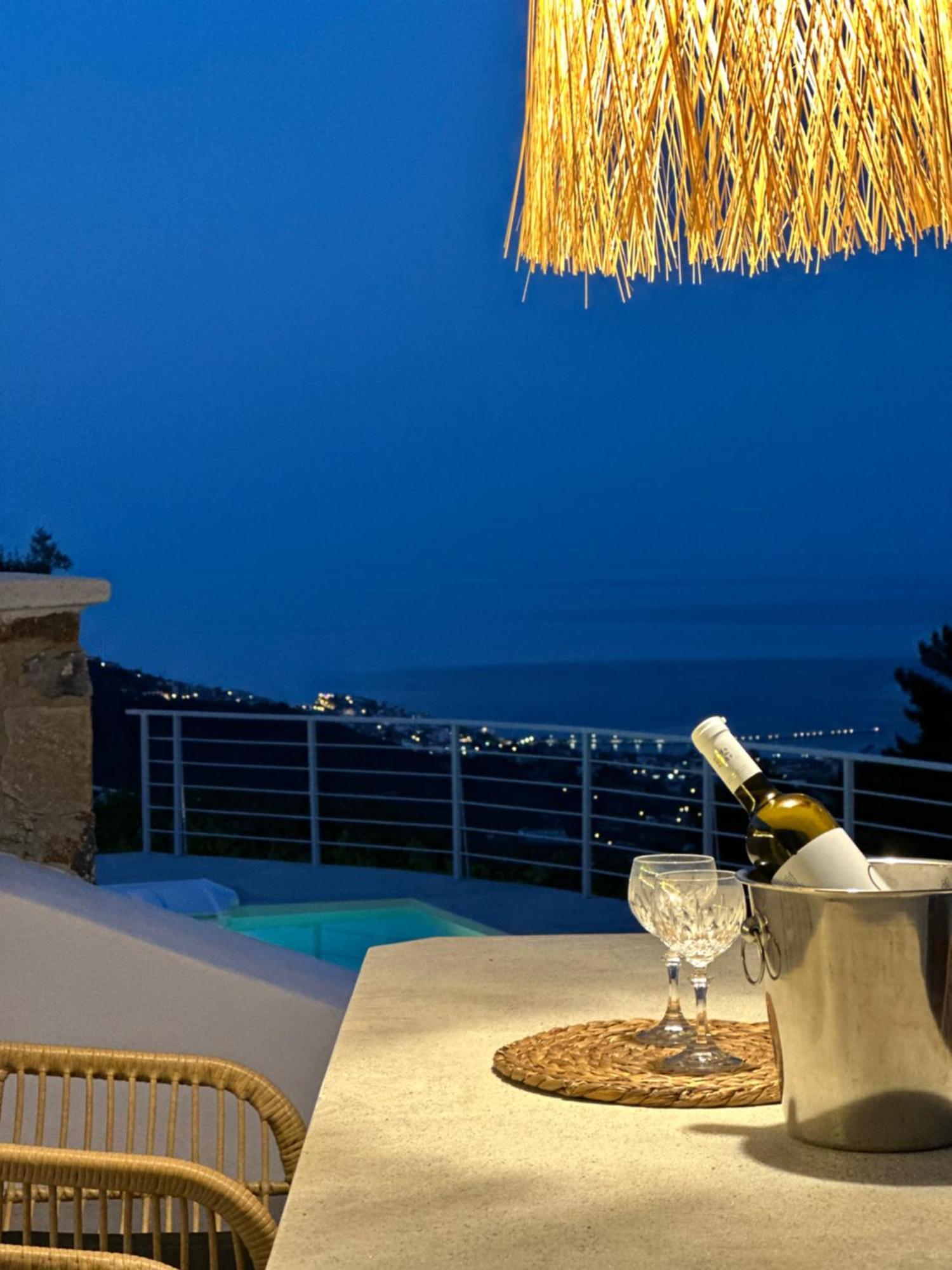 Villa Koukounaria Skopelos stad Exteriör bild